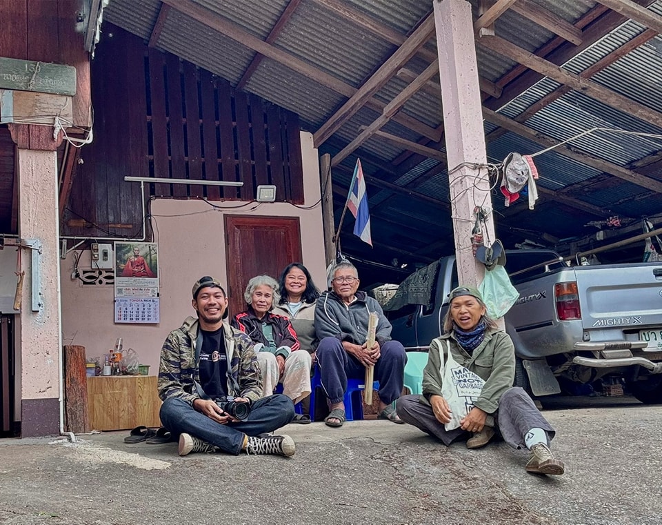 Black Honey - Image 4